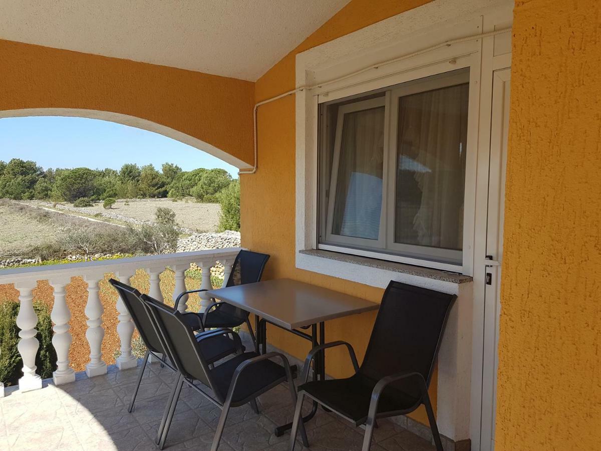 Apartmani Anna Vir Eksteriør bilde